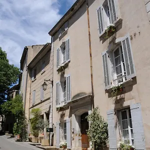 https://les-chambres-de-charlotte.fr-provencehotel.com